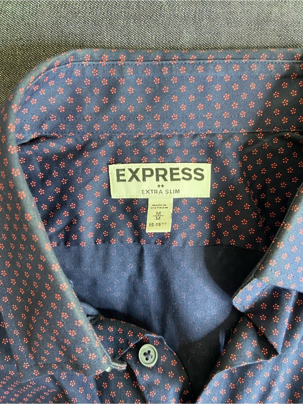 Express Men- MEDIUM - Picture 2 of 5